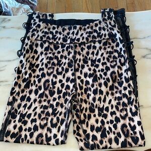 victoria secret size 10 leopard black sheer side leggings work out gym pants